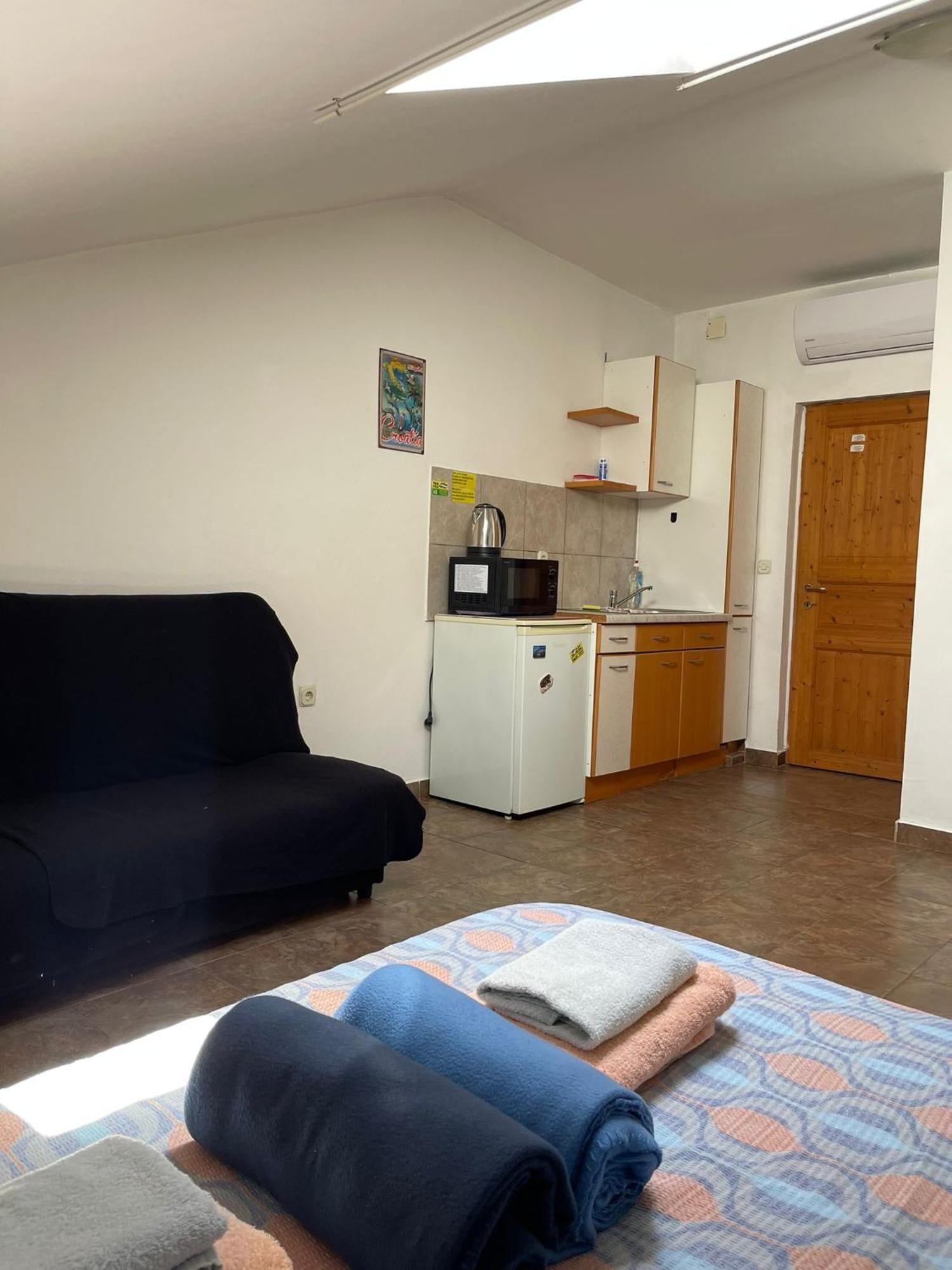 Dejan Apartment-Top Centar Pola Esterno foto