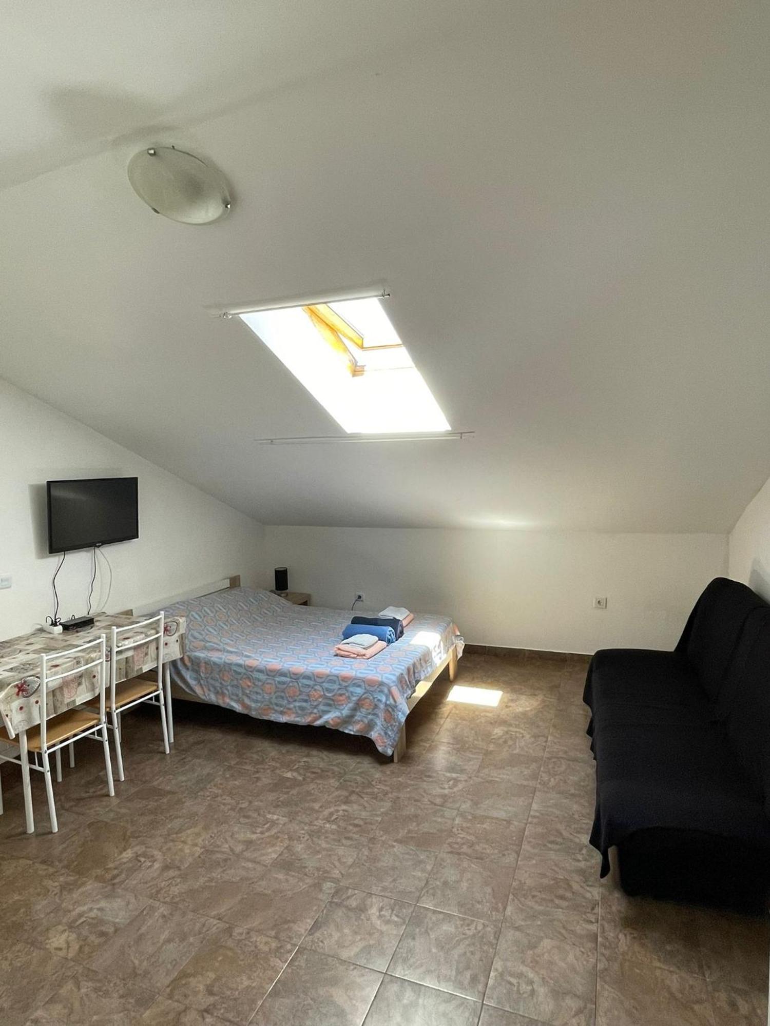Dejan Apartment-Top Centar Pola Esterno foto