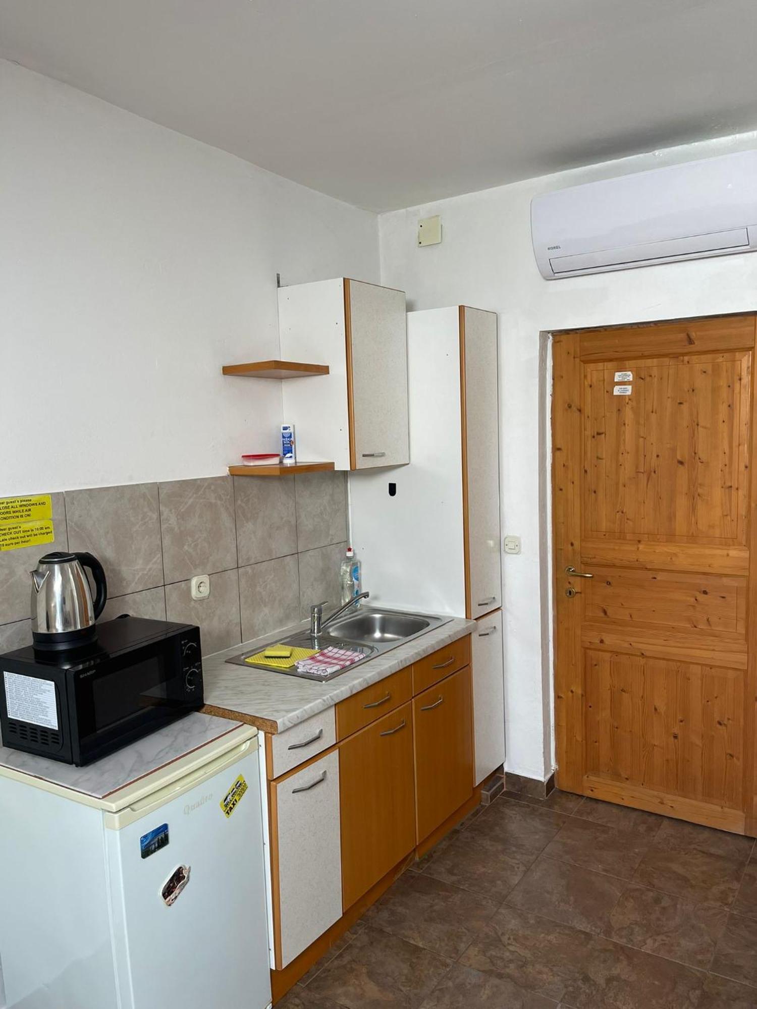 Dejan Apartment-Top Centar Pola Esterno foto