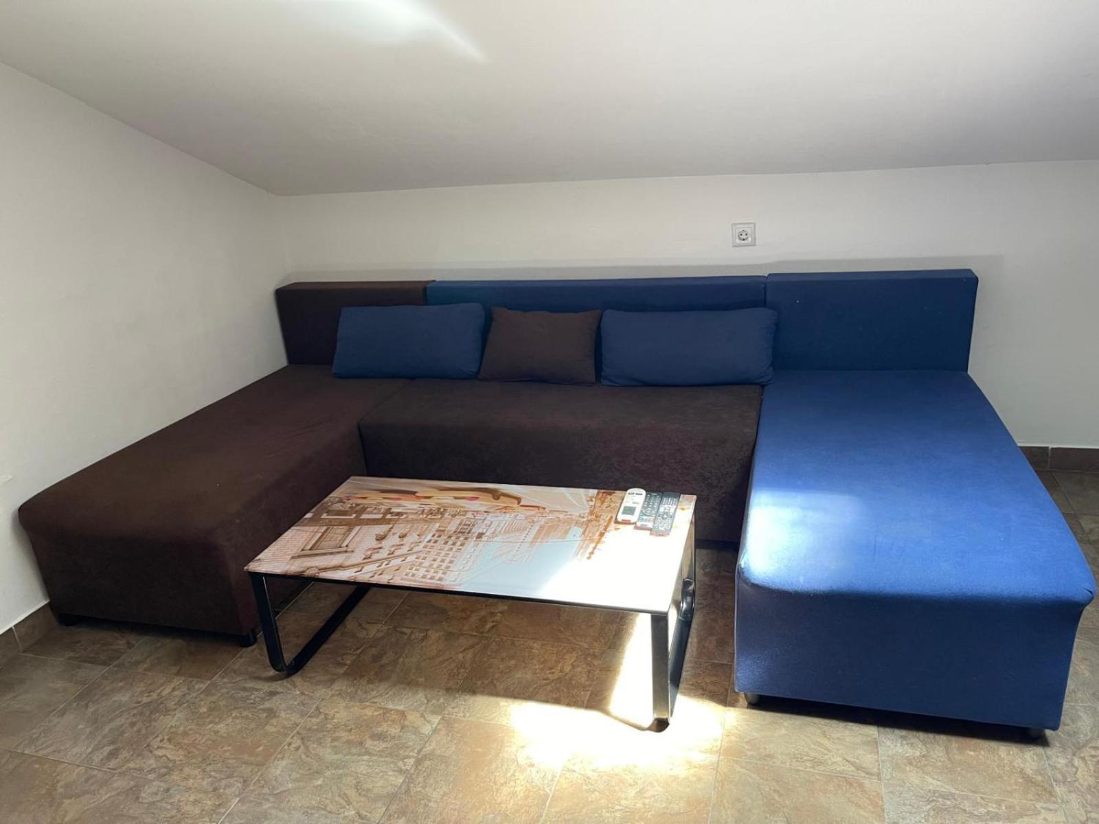 Dejan Apartment-Top Centar Pola Esterno foto